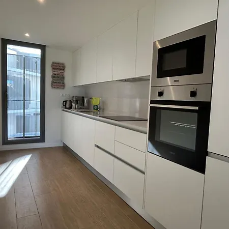 - Sun & Sea Experience Apartman